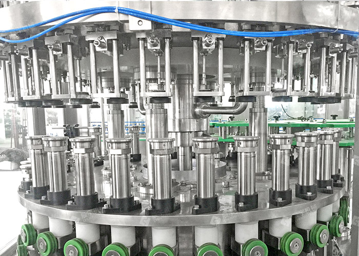 雞尾酒灌裝機 雞尾(wěi)酒灌裝機