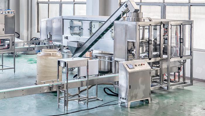 5加侖桶裝水（shuǐ）灌裝生產線