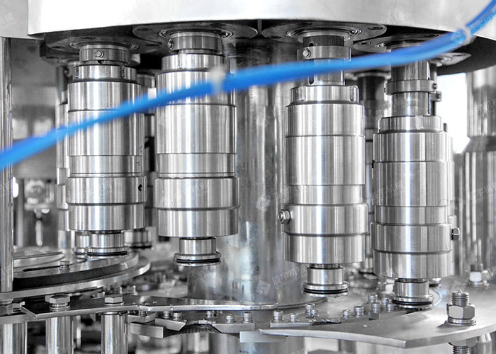 PET瓶鹽汽水生(shēng)產線(xiàn) PET瓶鹽汽水生產線